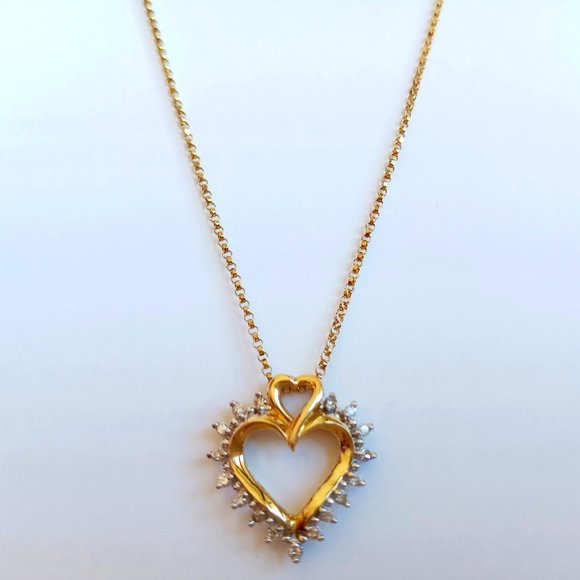 (SOLD) 14K Yellow Gold Heart Shaped x17 Diamond Pendant Necklace - Picture 1 of 13